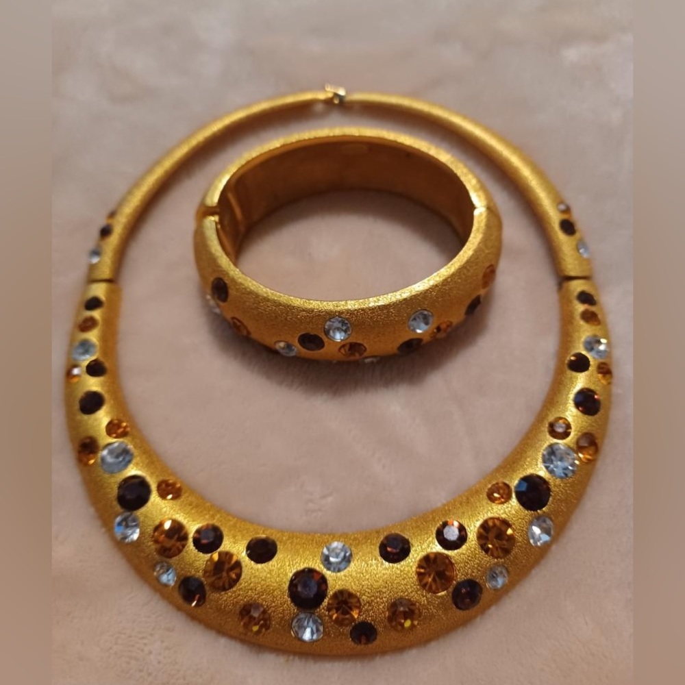Vintage Jackie Collin’s Necklace and Bracelet set.